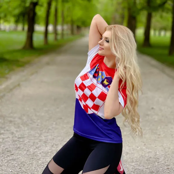 CroPatria - Modern t-shirt