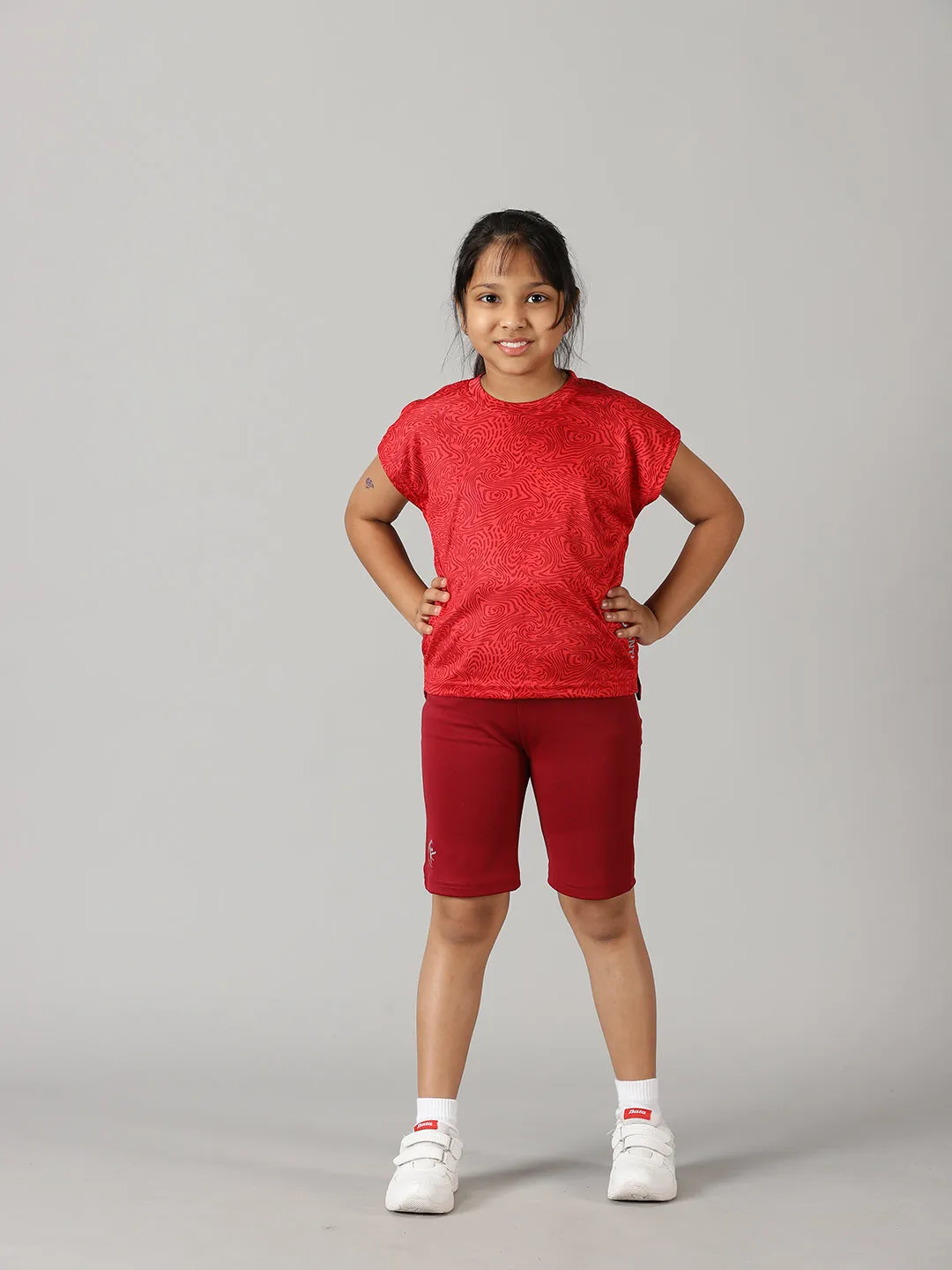 Girls Round Neck Basic Sports Tee & Cycling Shorts  Set